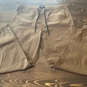 Levi’s Dunizen Men's Khaki Chinos